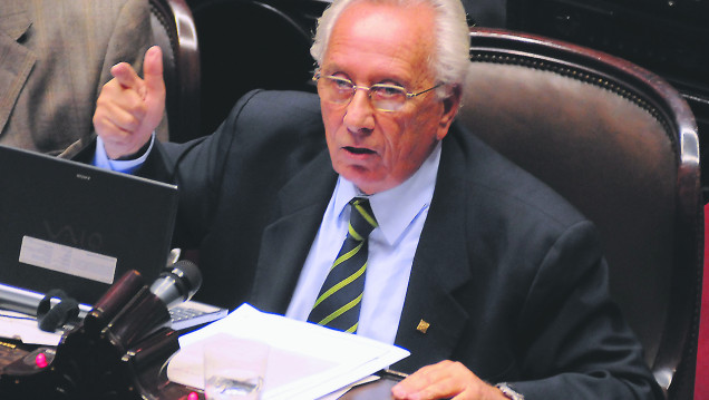 imagen Recalde rechazó la sugerencia de Abal Medina y ratificó que no dará quórum