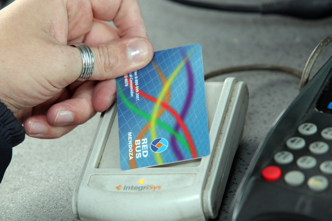 imagen Subió el precio de la tarjeta de la Red Bus 
