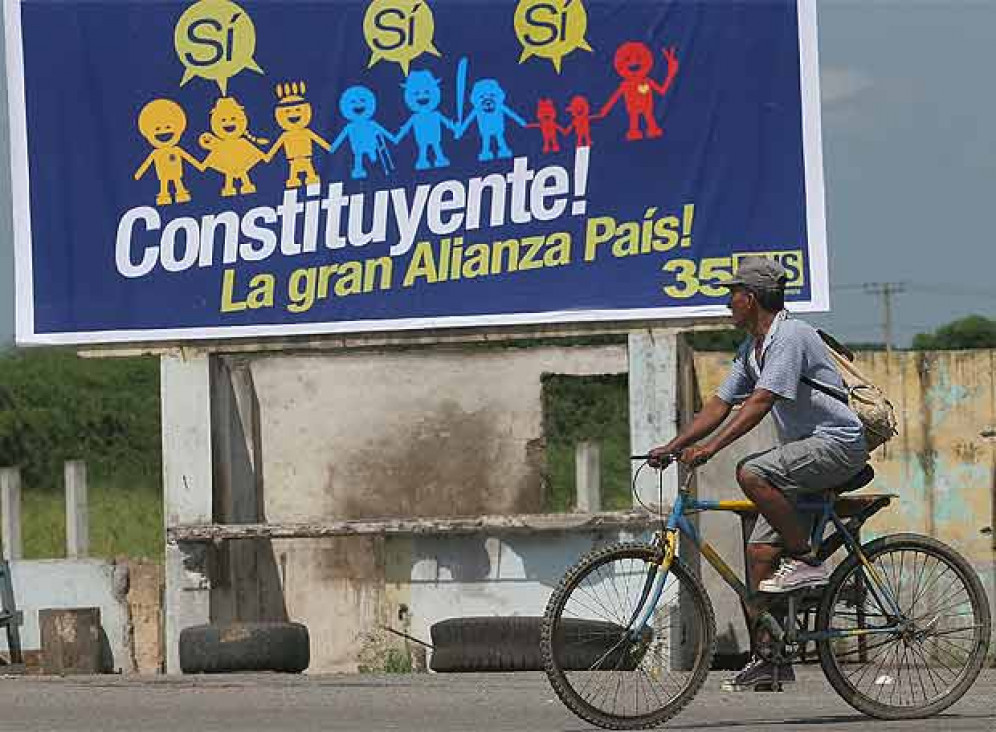 imagen Conteo final en plebiscito ecuatoriano