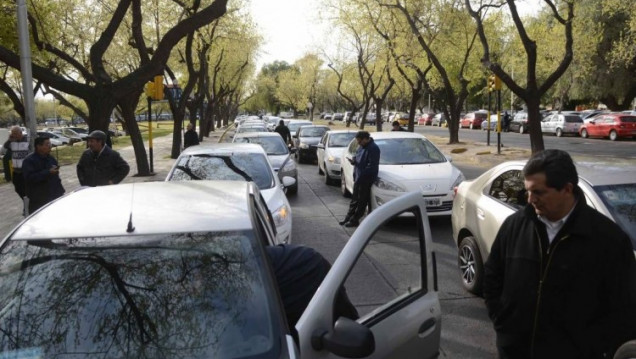 imagen Demoras y cancelación de viajes de remises por las obras viales