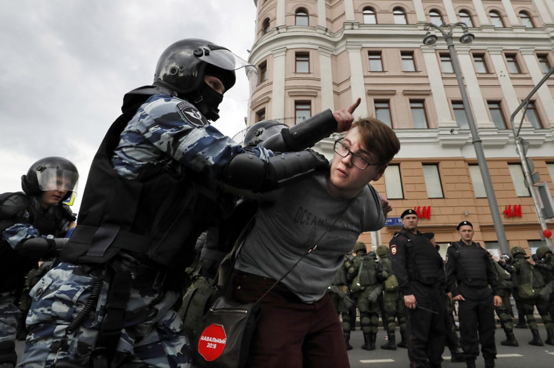 imagen La Unión Europea repudió las detenciones de opositores a Putin