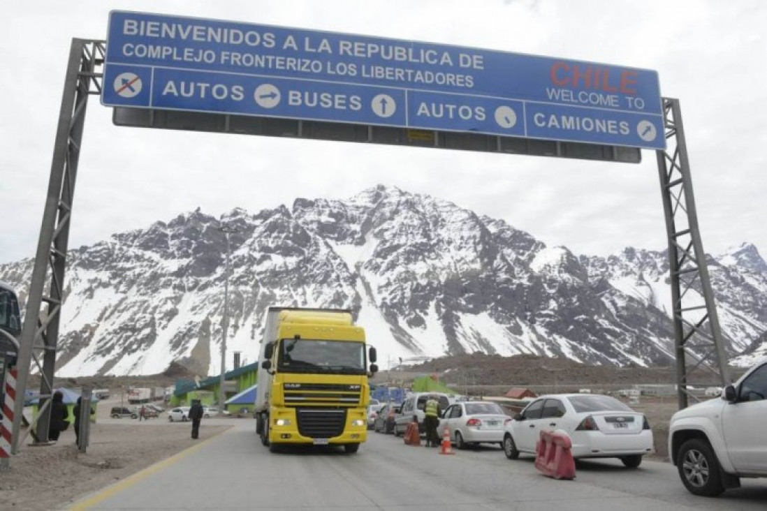 imagen Instalarán puestos sanitarios en la ruta a Chile