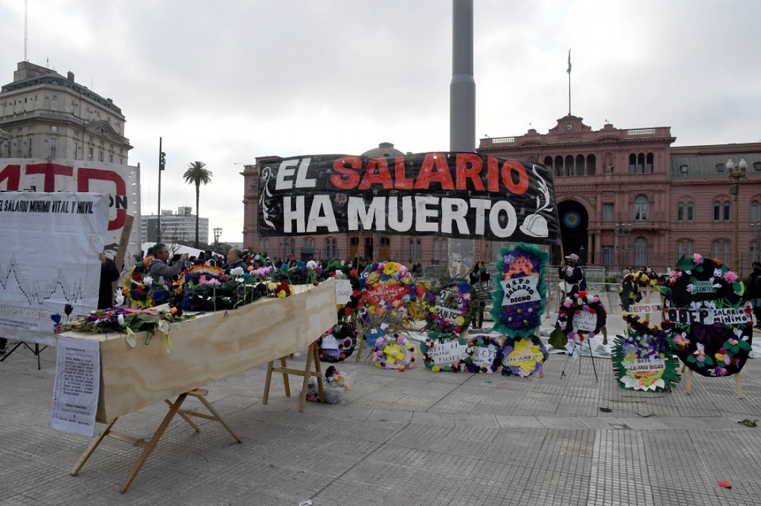 imagen El Consejo del Salario decidió llevar el mínimo, vital y móvil a 57.900 pesos