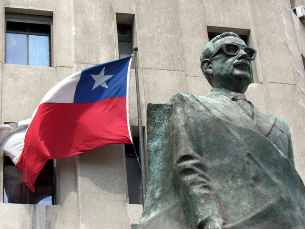 imagen Inauguraron en Chile un monumento en honor de Salvador Allende