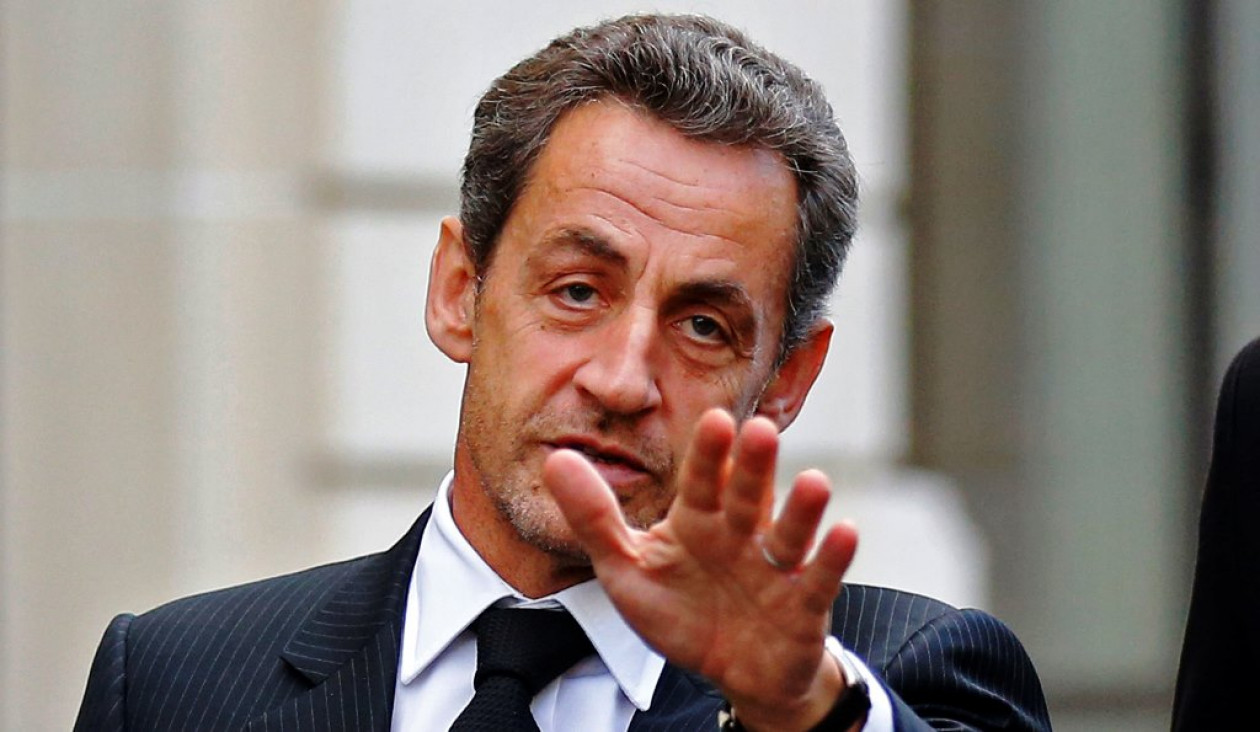 imagen Se resquebraja la "unión nacional" pedida por Hollande tras los atentados