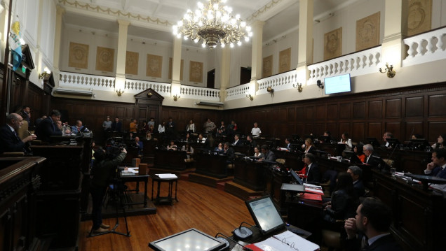 imagen Senado: sesión doble para aprobar Etiquetado de Alimentos y alivio de deudas provinciales