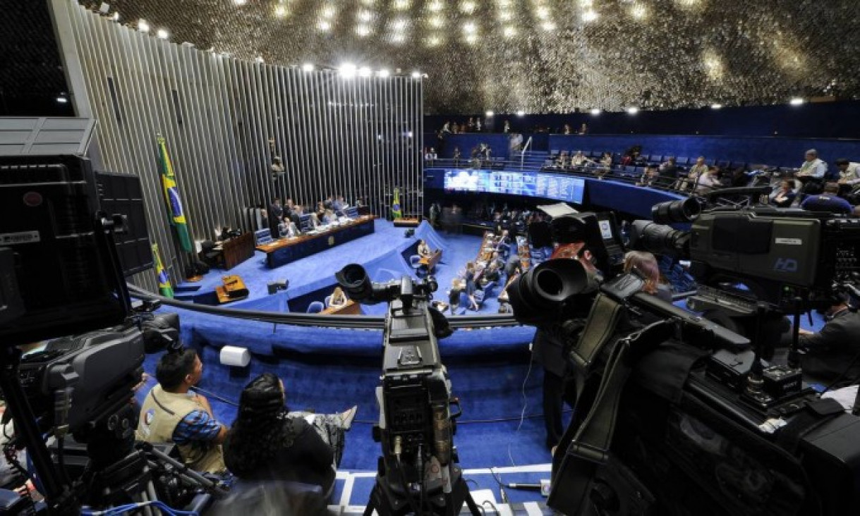 imagen El Senado brasileño reanuda el juicio contra Dilma