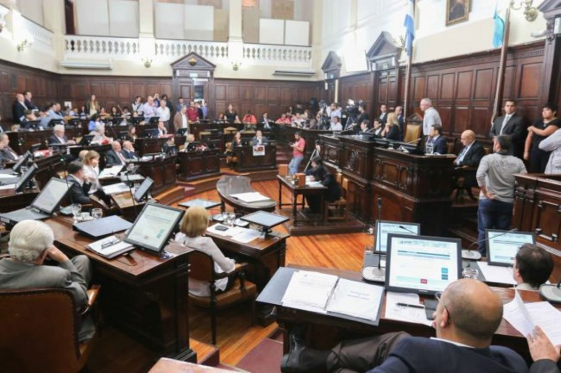 imagen Senado en llamas: hoy discute y vota nueve proyectos de ley