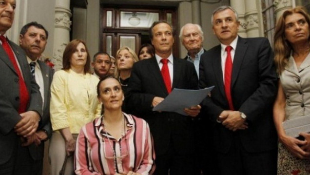 imagen Denunciarán a los senadores que se oponen a designar a juez de la Corte