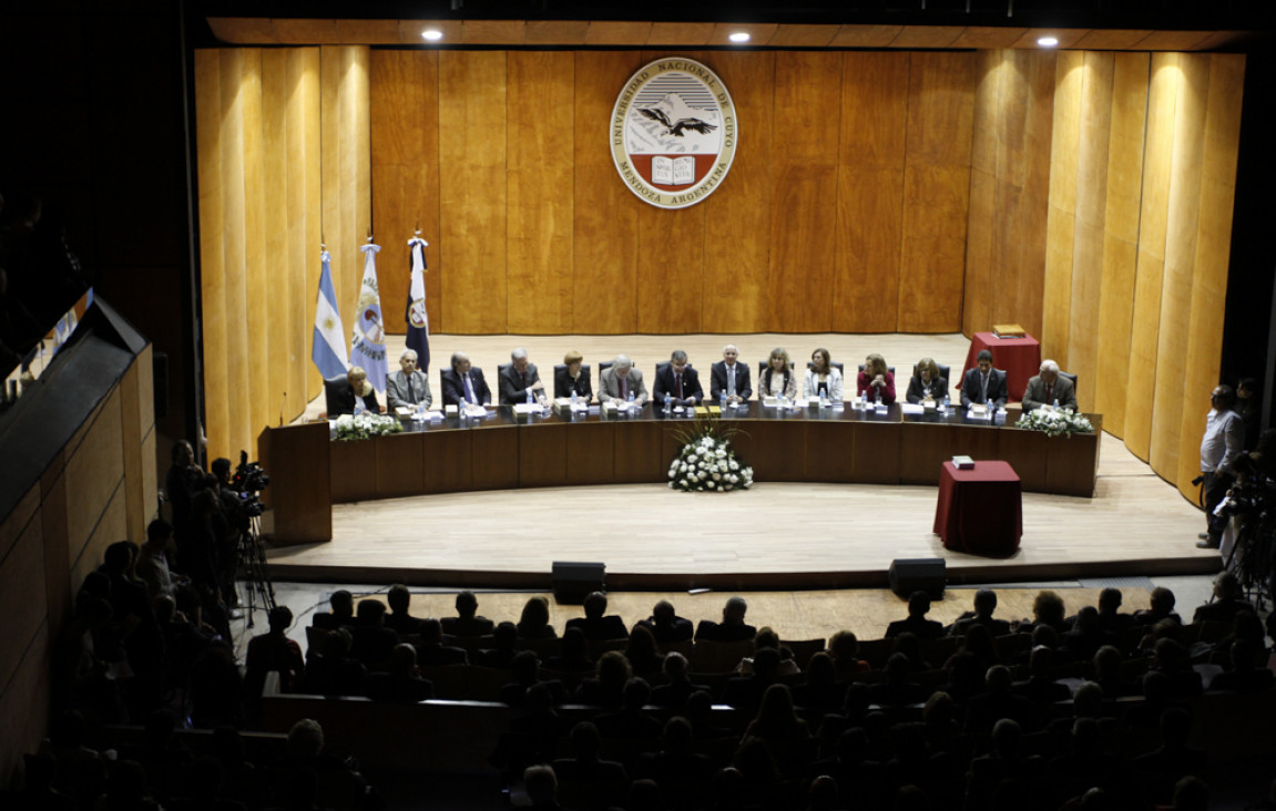imagen Pizzi asumió anunciando "diálogo en una gestión abierta y democrática"