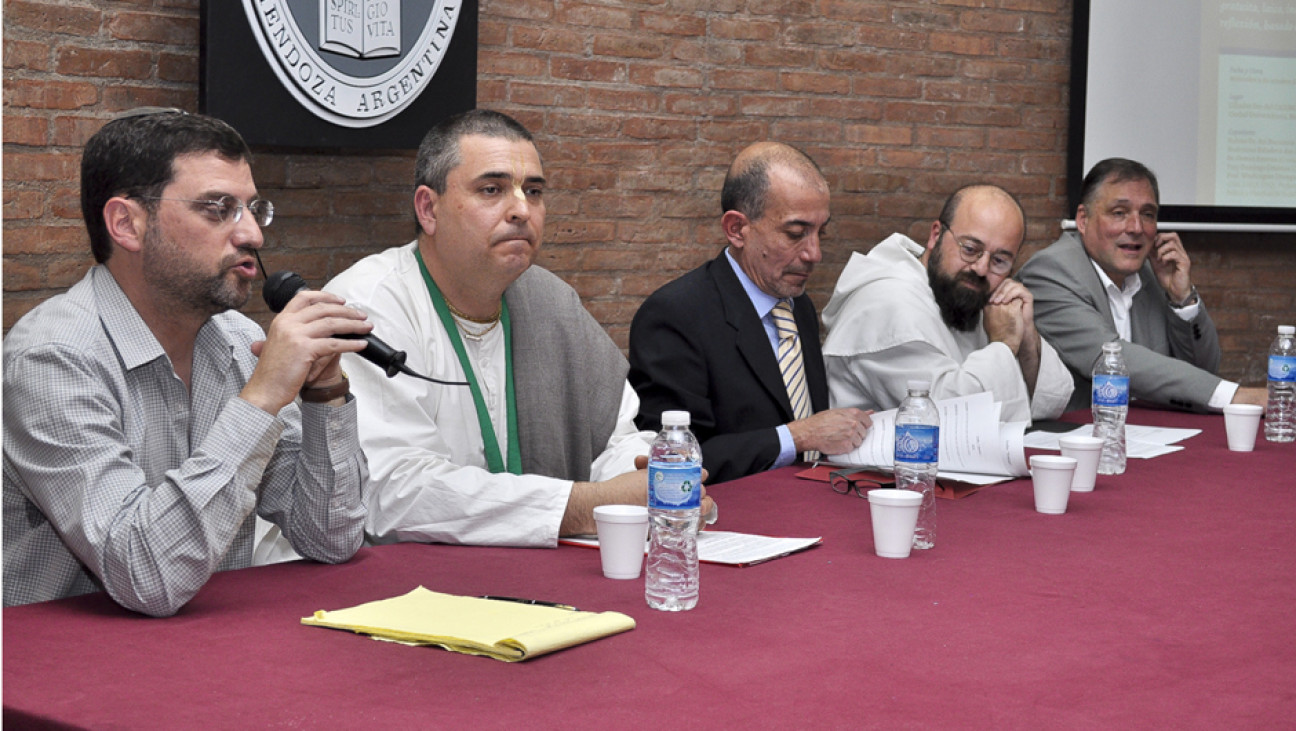 imagen Aportes religiosos para el cambio social