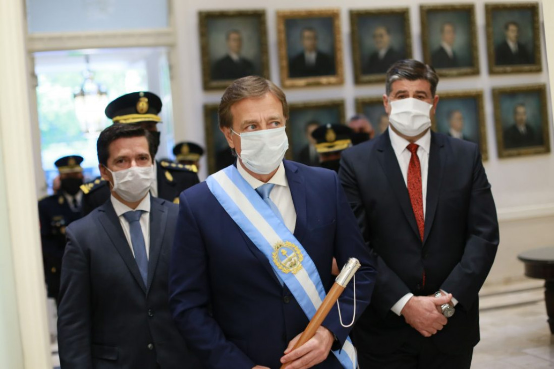 imagen Suarez se prepara para dar su discurso del 1º de Mayo, y los gremios, para salir a la calle