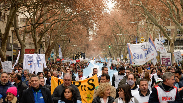 imagen Las causas de la escalada de tensión gremial y los desafíos que afronta la gestión de Suarez