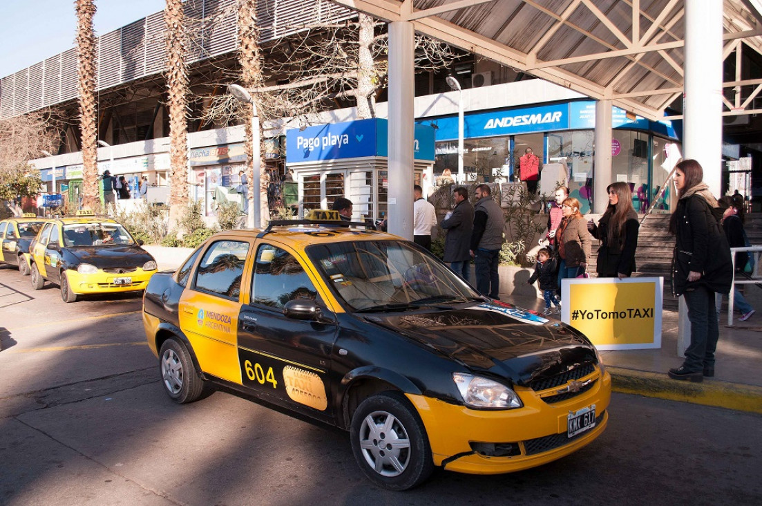 imagen Se viene el debate para aumentar la tarifa de taxis