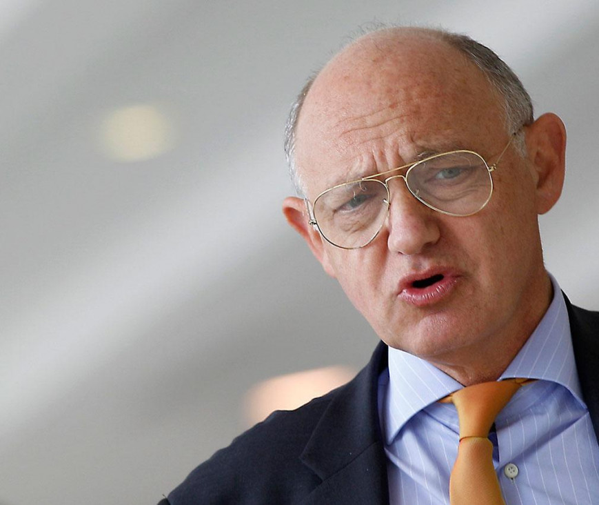 imagen Excarcelan a Timerman por "razones humanitarias"