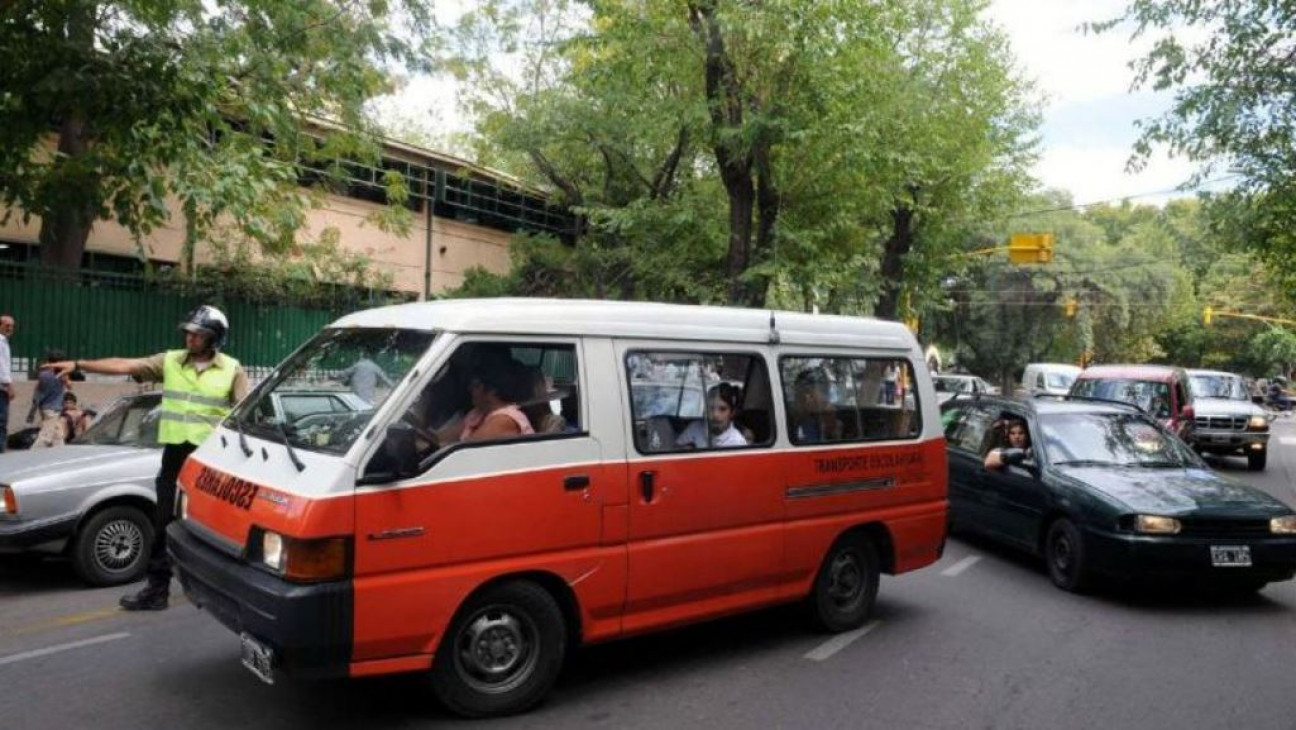 imagen Ley de Movilidad: dueños de transportes escolares se movilizarán a la Legislatura