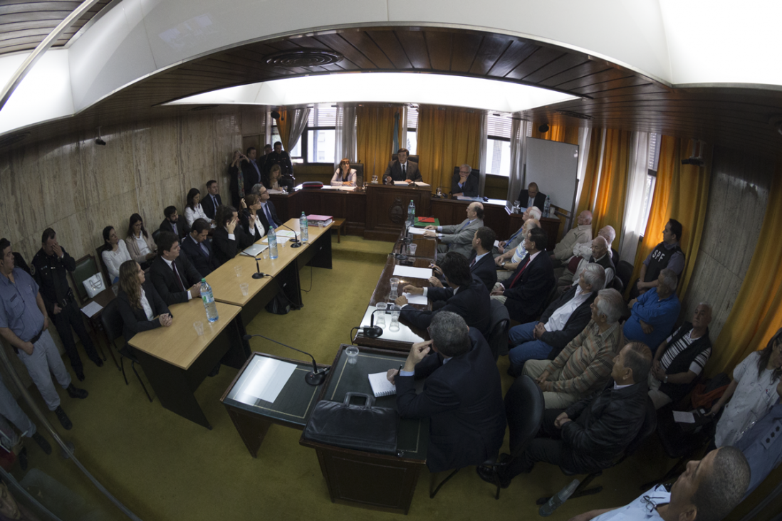 imagen Dictan seminario sobre derechos humanos y juicios de lesa humanidad