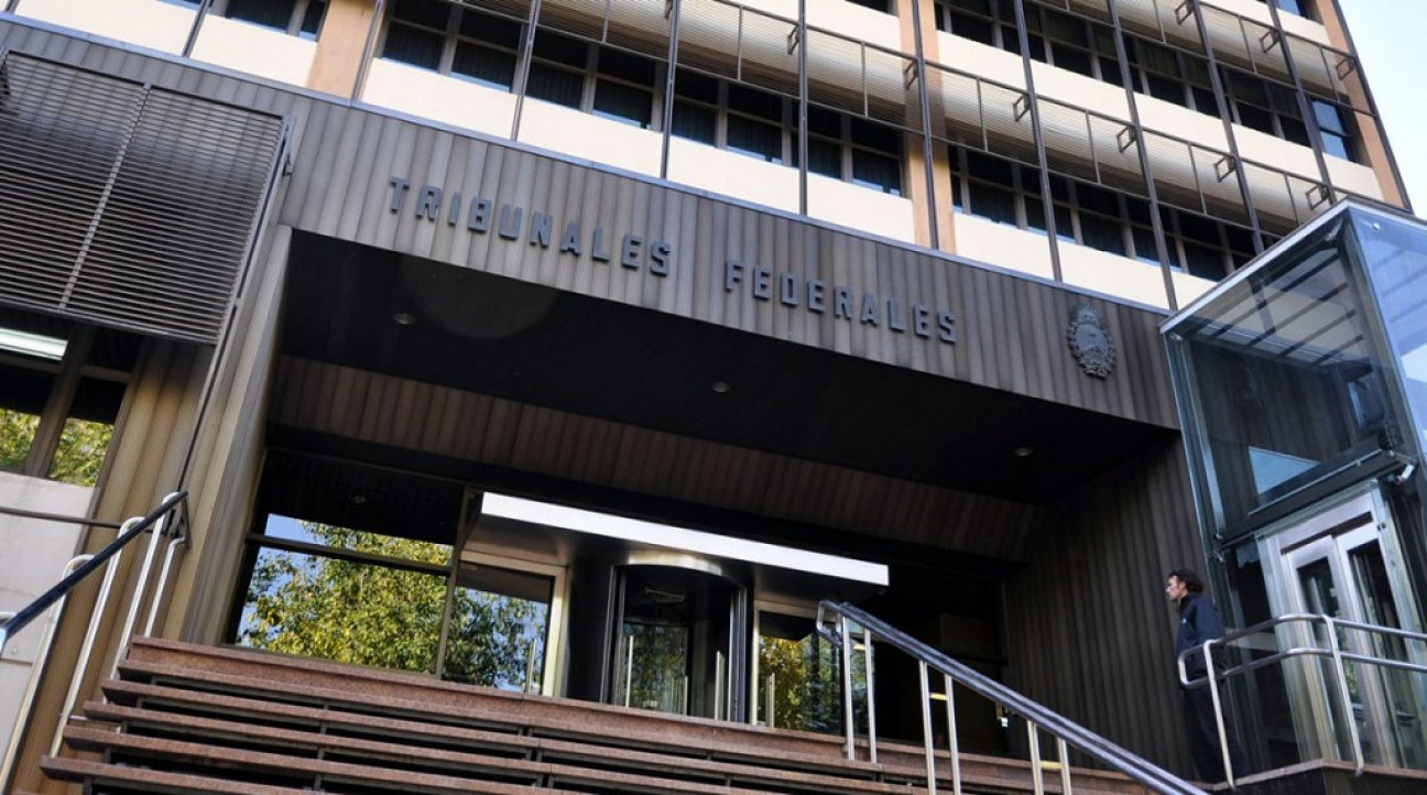 imagen El Colegio de Abogados adhiere a que se rinda antes de matricularse