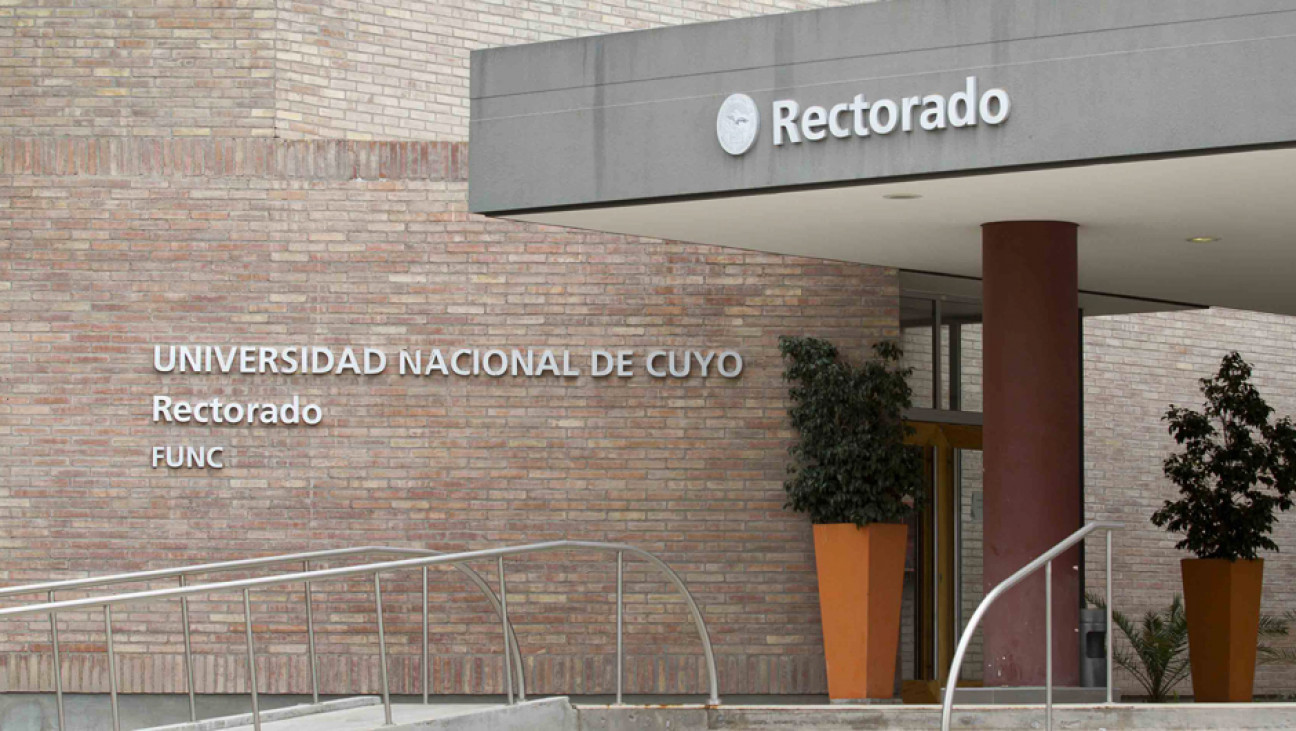 imagen La UNCUYO cumple 75 años