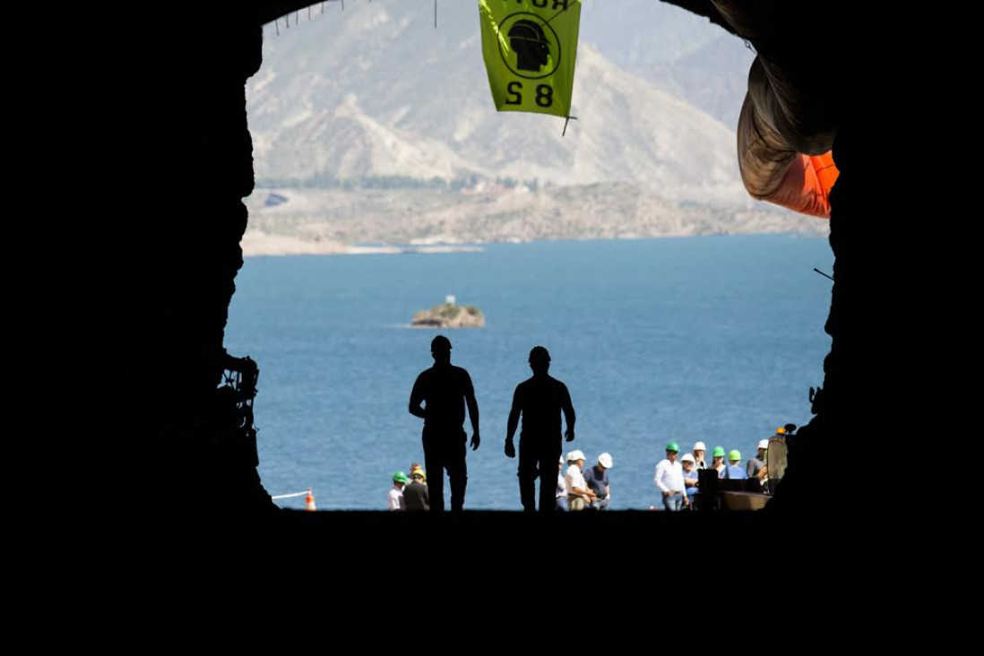 imagen Quieren que lleguen inversiones con el túnel a Potrerillos 