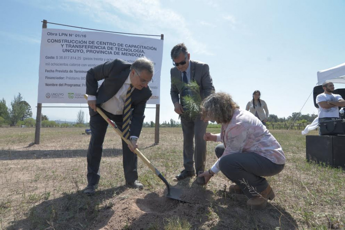 imagen Madereros afirman que el Parque Tecnológico mejorará la competitividad del sector