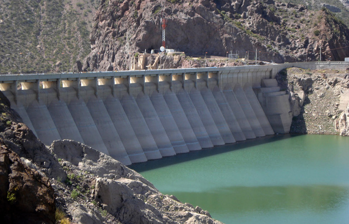 imagen Nihuiles: Mendoza y Nación negocian 1200 millones