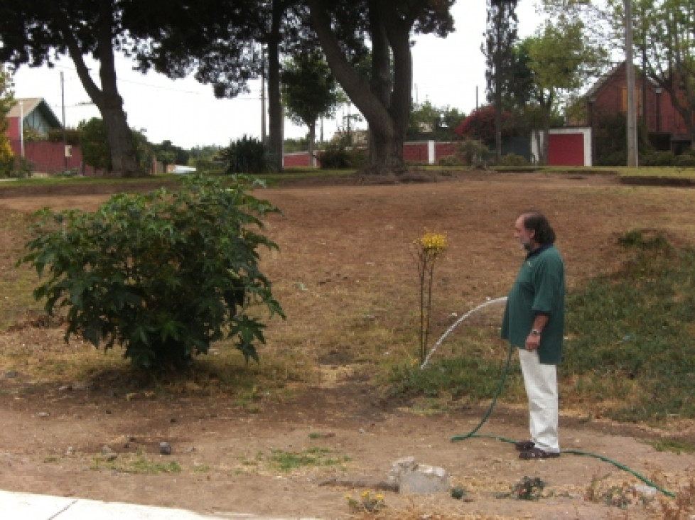 imagen Aguas Mendocinas analiza subir tarifa a los barrios derrochones