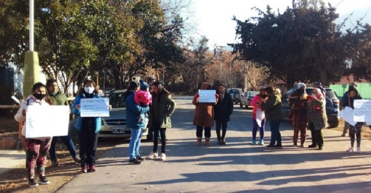 imagen Potrerillos, una zona altamente poblada con escasos servicios médicos 