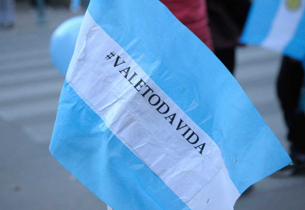 imagen Esto dijo la Iglesia ante la sanción inicial del aborto legal