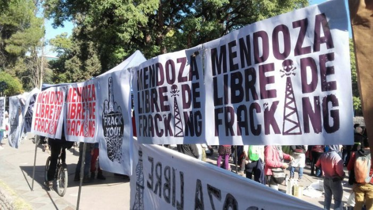 imagen Todos contra todos: denuncias, escraches y firmas por el fracking