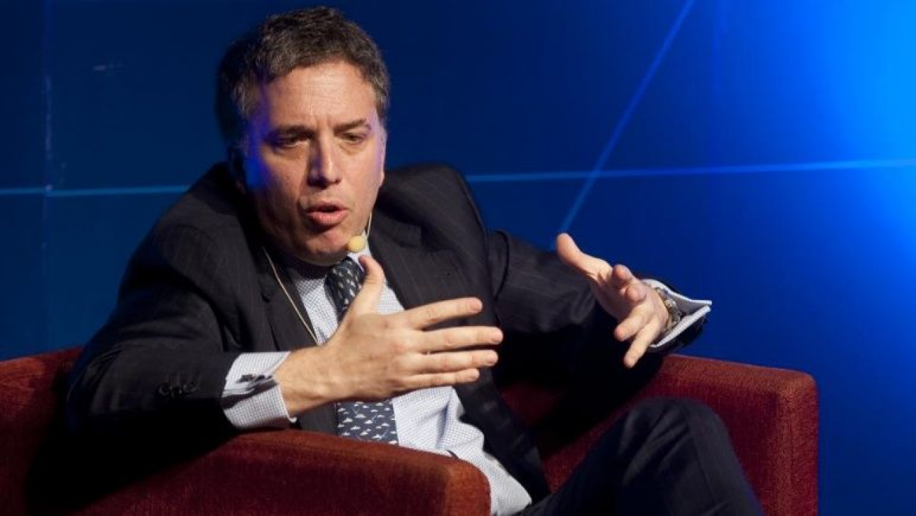 imagen Dujovne, entre el avance con el Fondo y la anunciada "lenta recuperación"