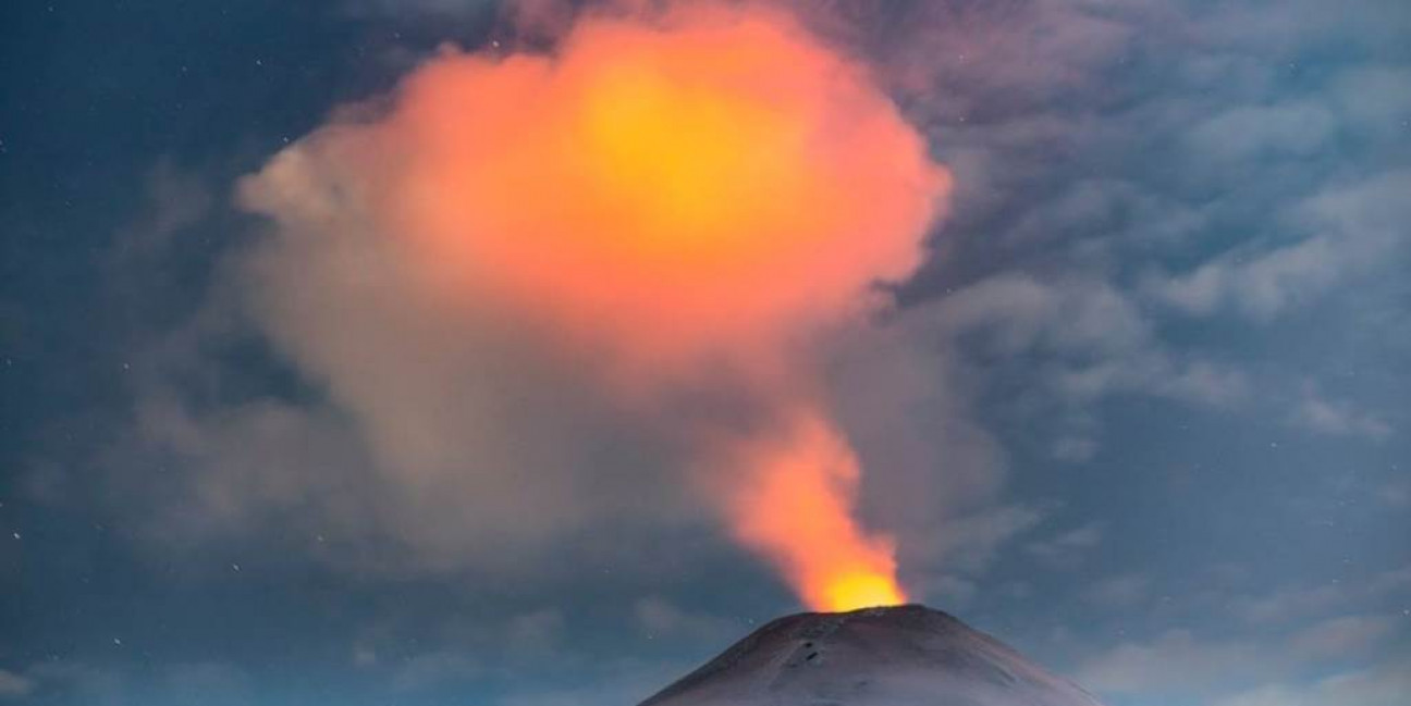 imagen Entró en actividad el volcán chileno Villarrica, ubicado cerca de Neuquén