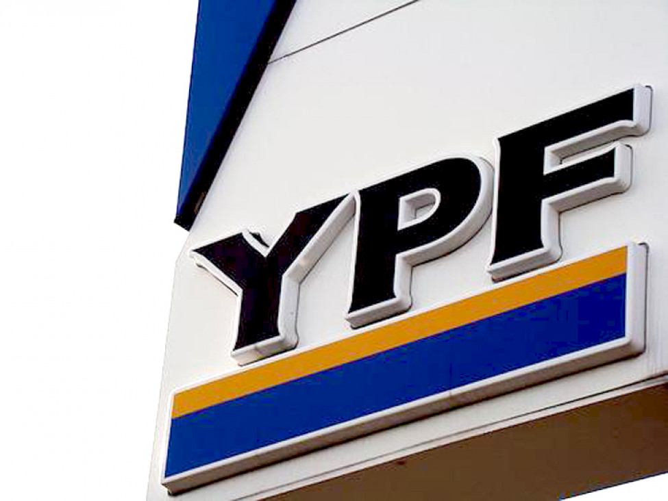 imagen Ex empleados de YPF denuncian a Repsol por venta ilegal de acciones